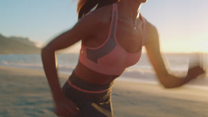 Vídeo publicitario de EssenzaVital con mujeres españolas corriendo